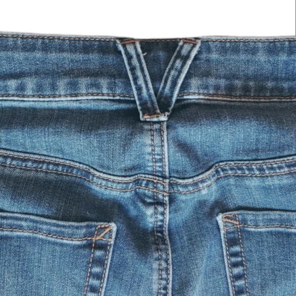 Chico's Platinum Straight Leg Jeans Dark Wash Denim Low Rise - Picture 6 of 8